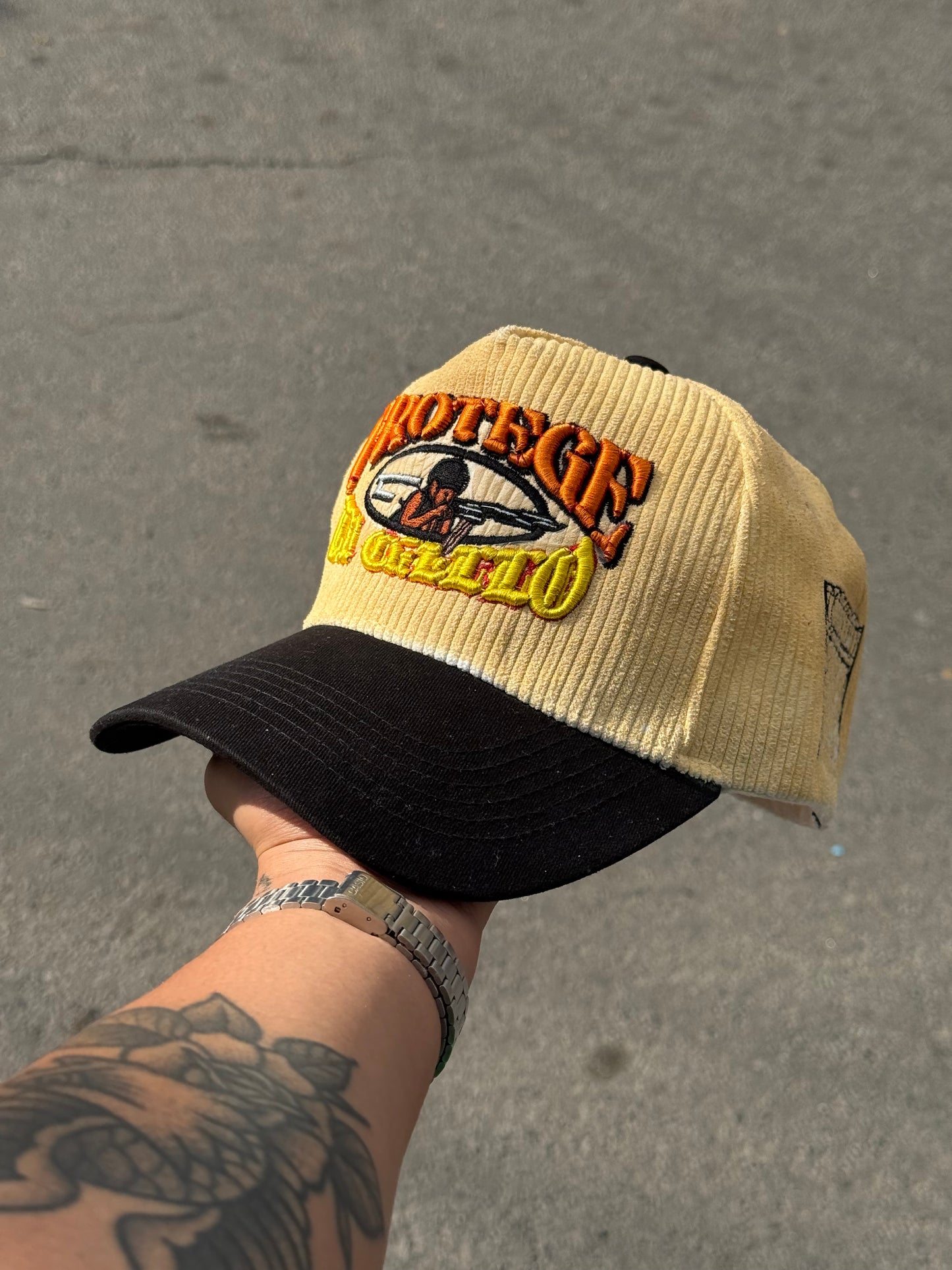 PÁLIDA STUDIOS Protege tu cuello pana