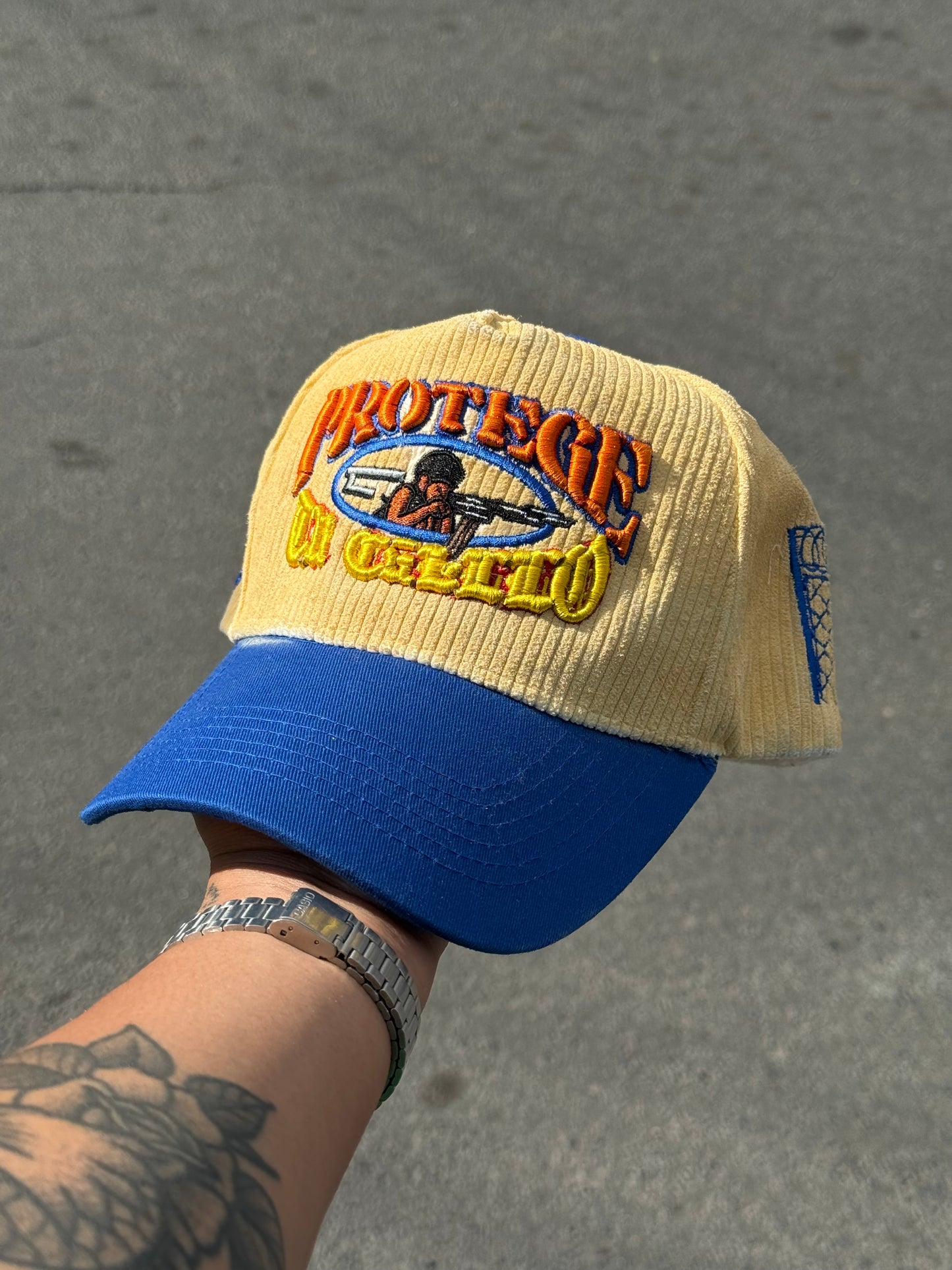 PÁLIDA STUDIOS Protege tu cuello pana