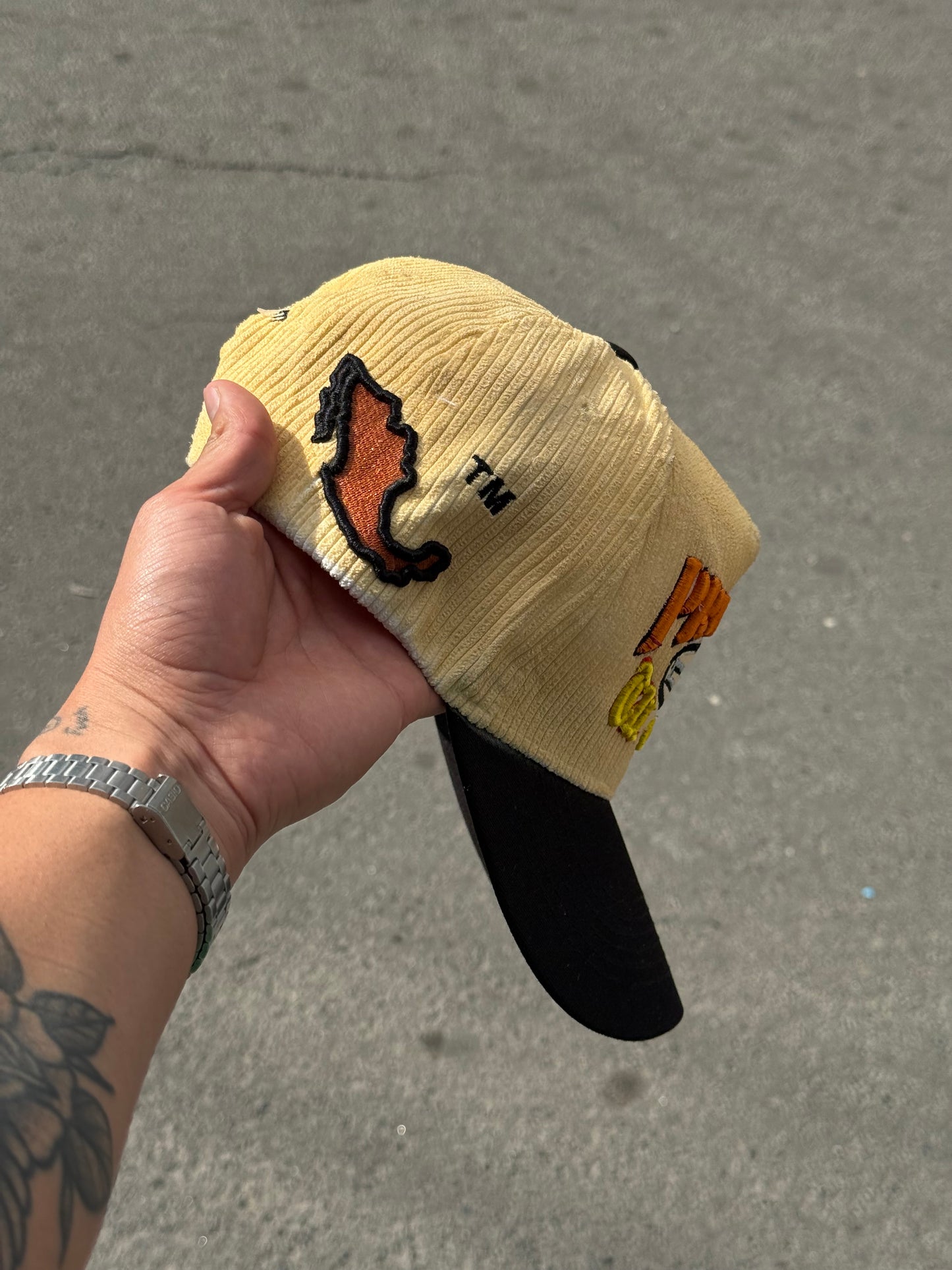 PÁLIDA STUDIOS Protege tu cuello pana