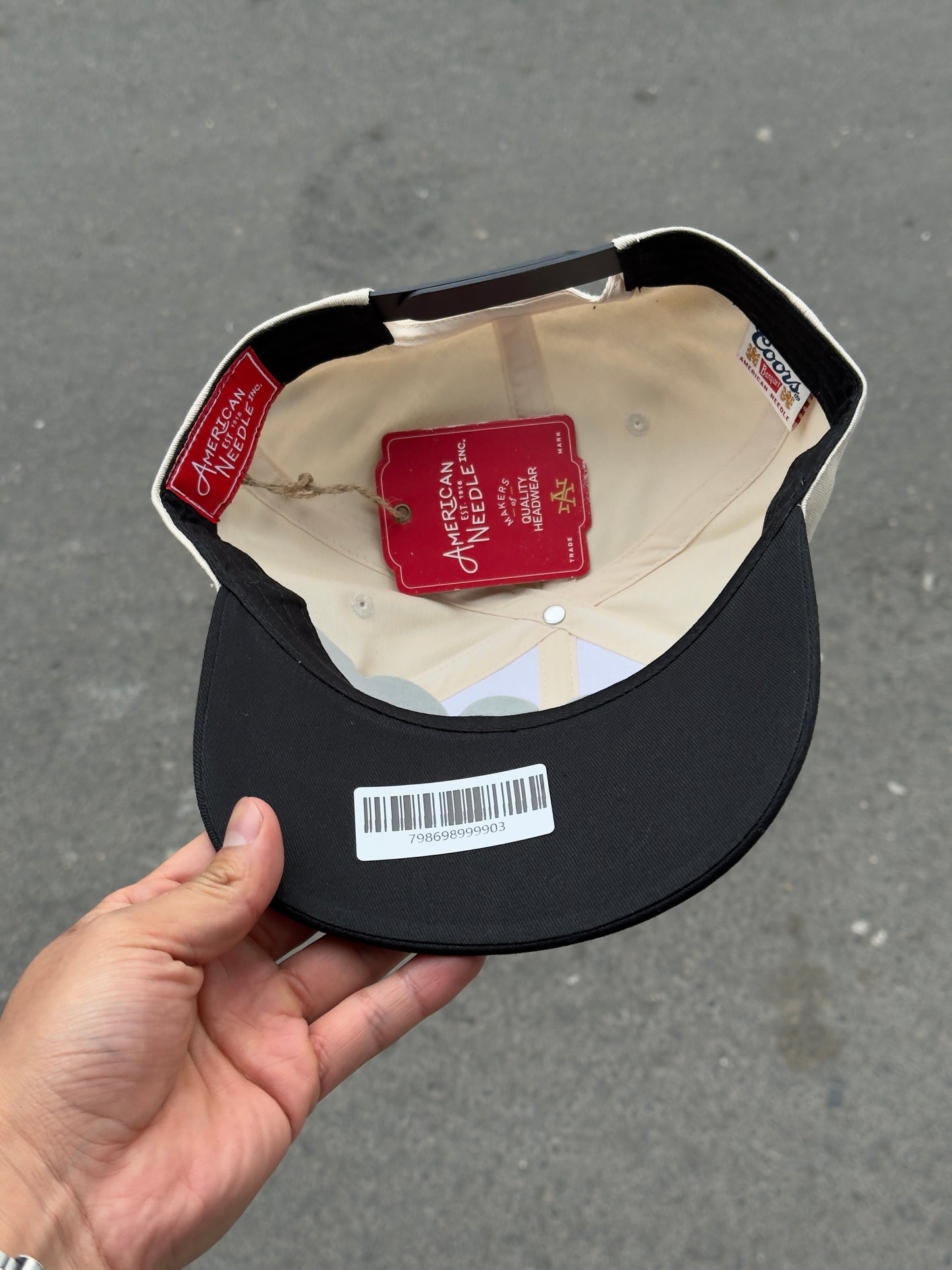 AMERICAN NEEDLE COORS CLUB CAPTAIN WHITE SNAPBACK