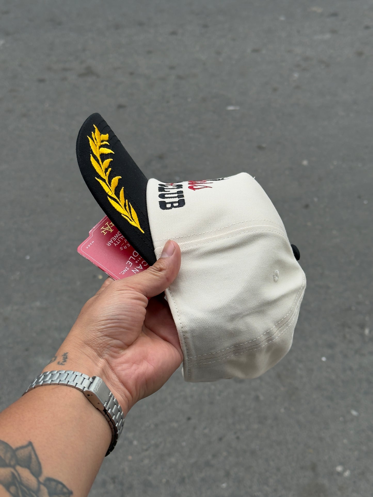 AMERICAN NEEDLE COORS CLUB CAPTAIN WHITE SNAPBACK