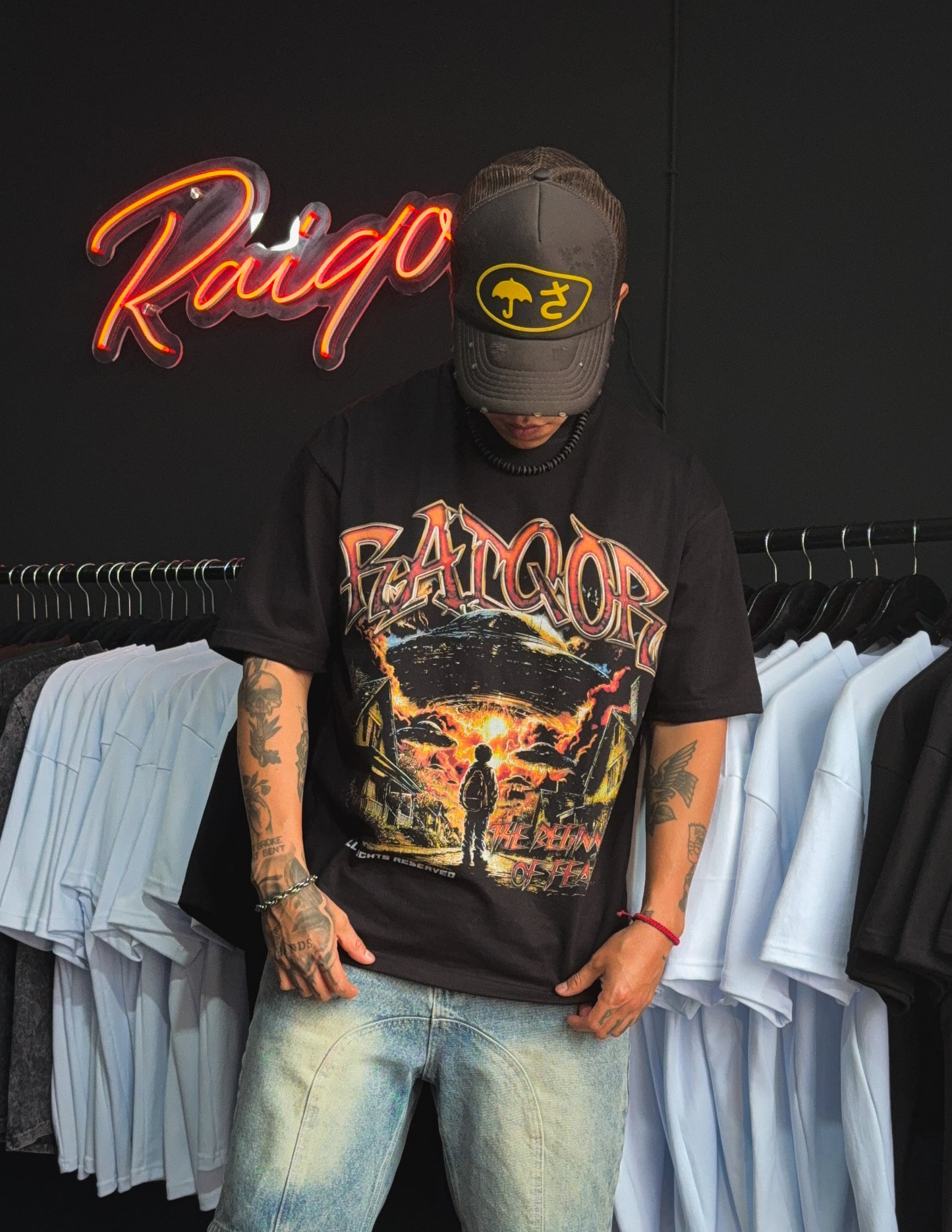 UFO TEE